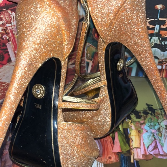 π  π«¦π β’ πππ» ADRIENNE MALOOF π  π«¦π β’ π - Picture 4 of 12